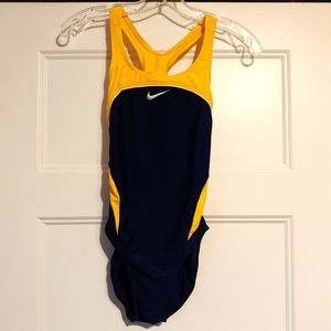 Nike 1 piece swimsuit